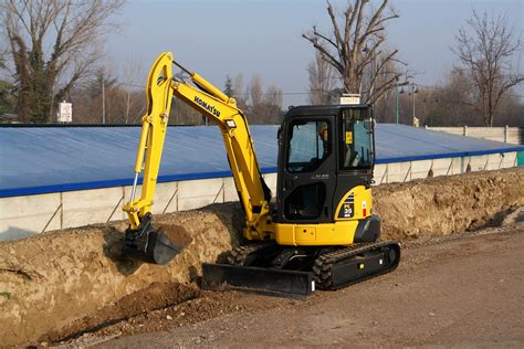 komatsu mini excavators specs|komatsu pc 35 mini excavator.